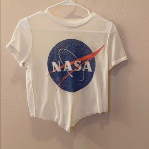 Cropped NASA tee